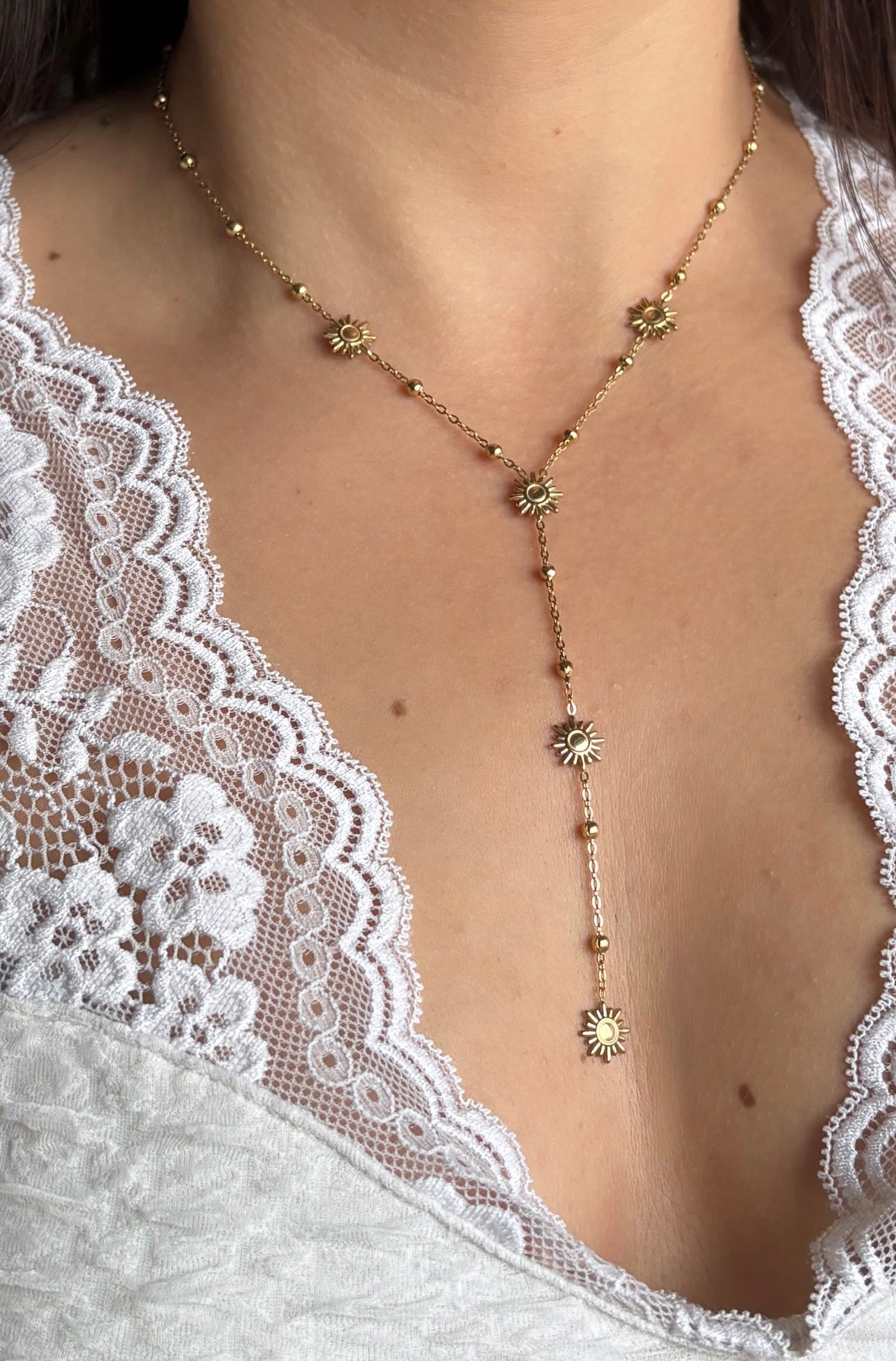 Collier soleil doré