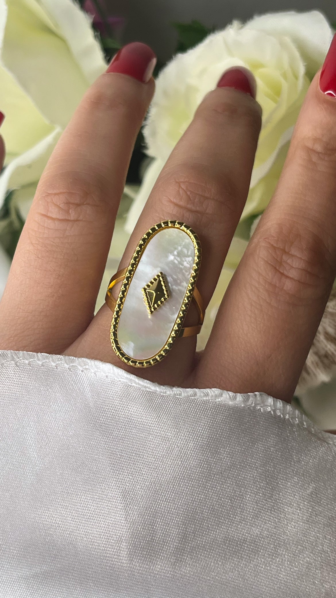 Bague nacré doré