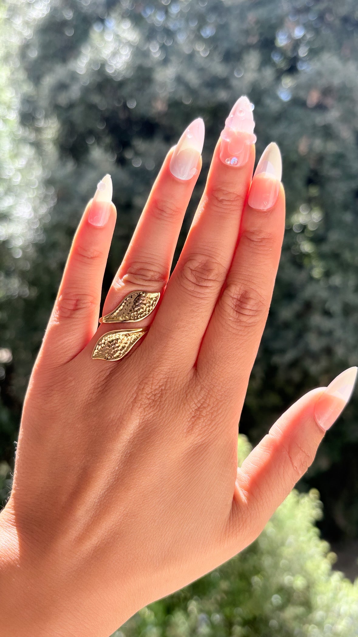 Bague martelé doré