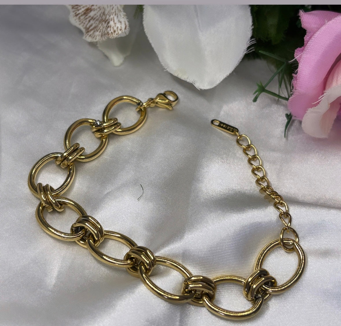 Bracelet doré épais ajustable