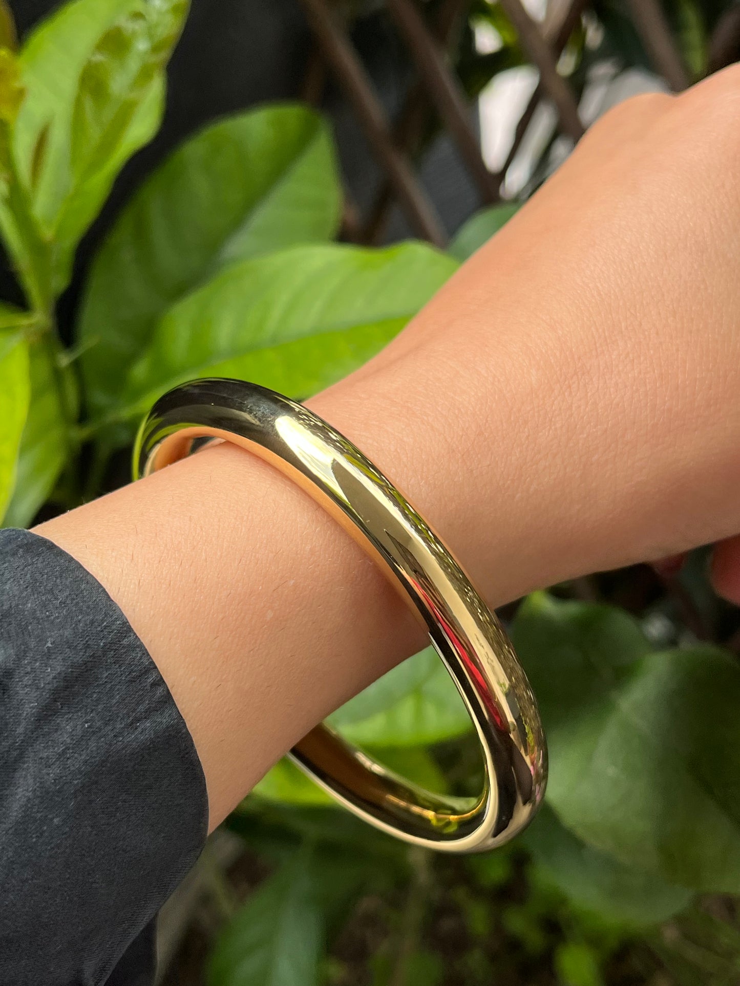 Bracelet épais type jonc doré