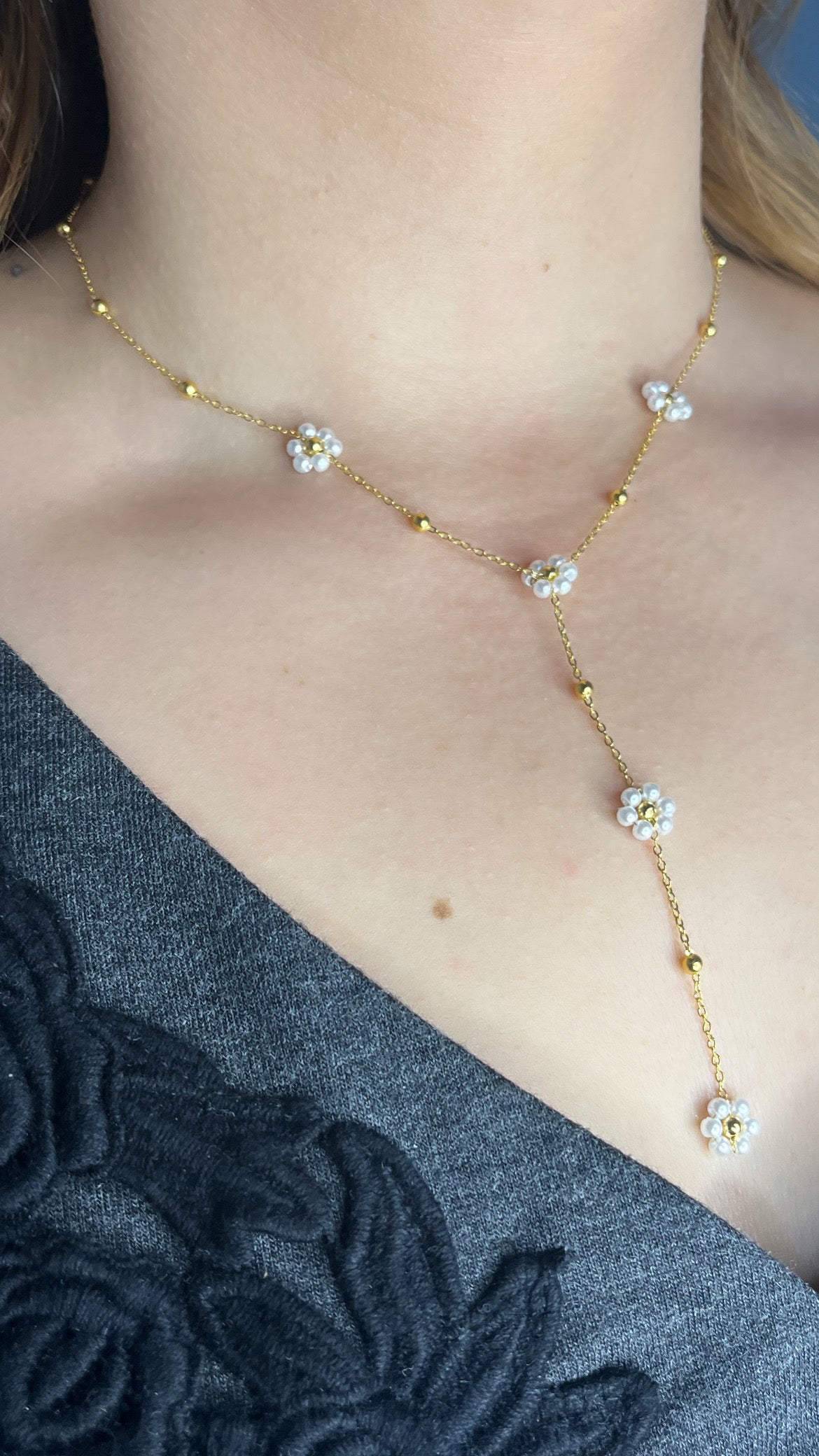 Sautoir fleur doré