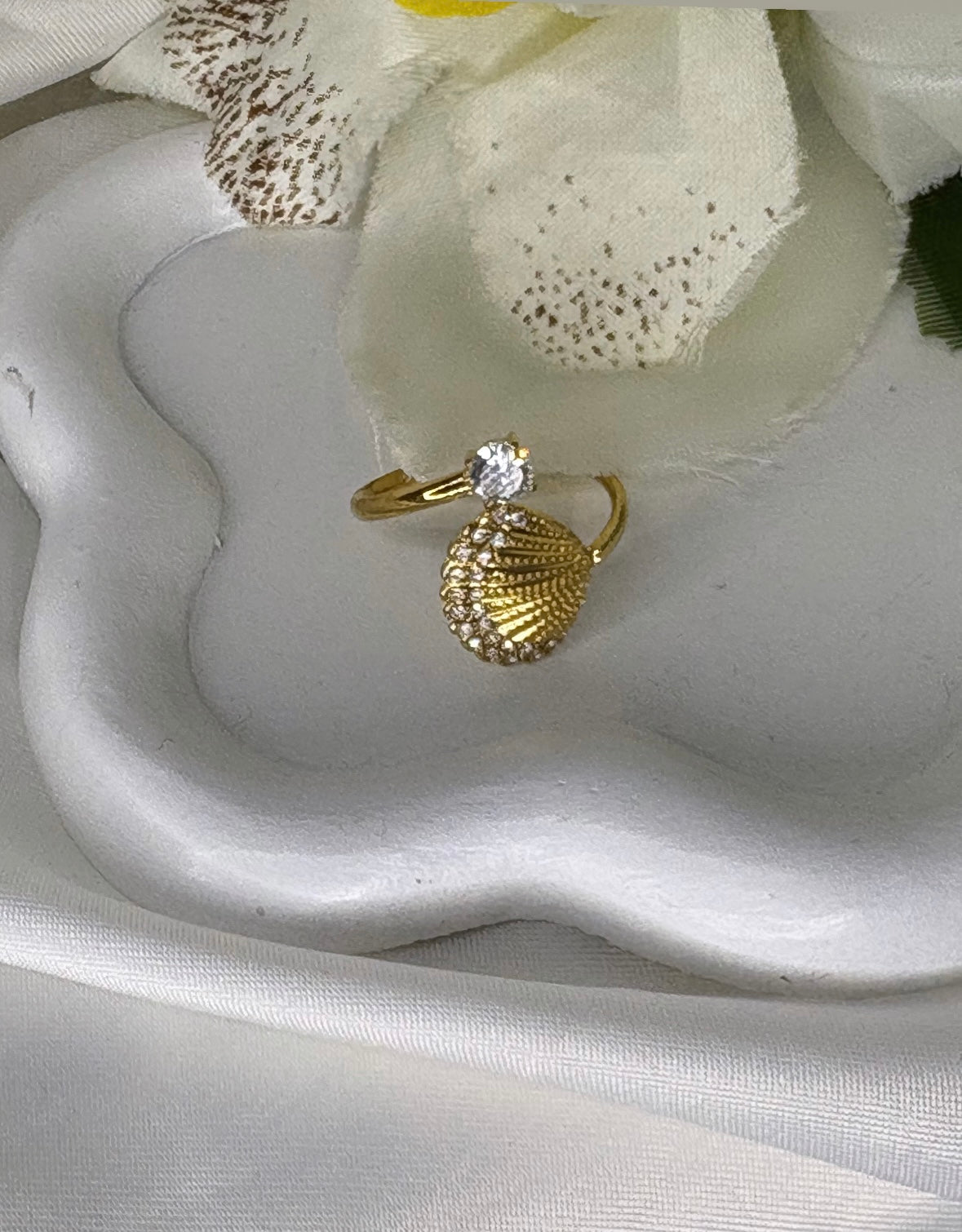 Bague coquillage doré