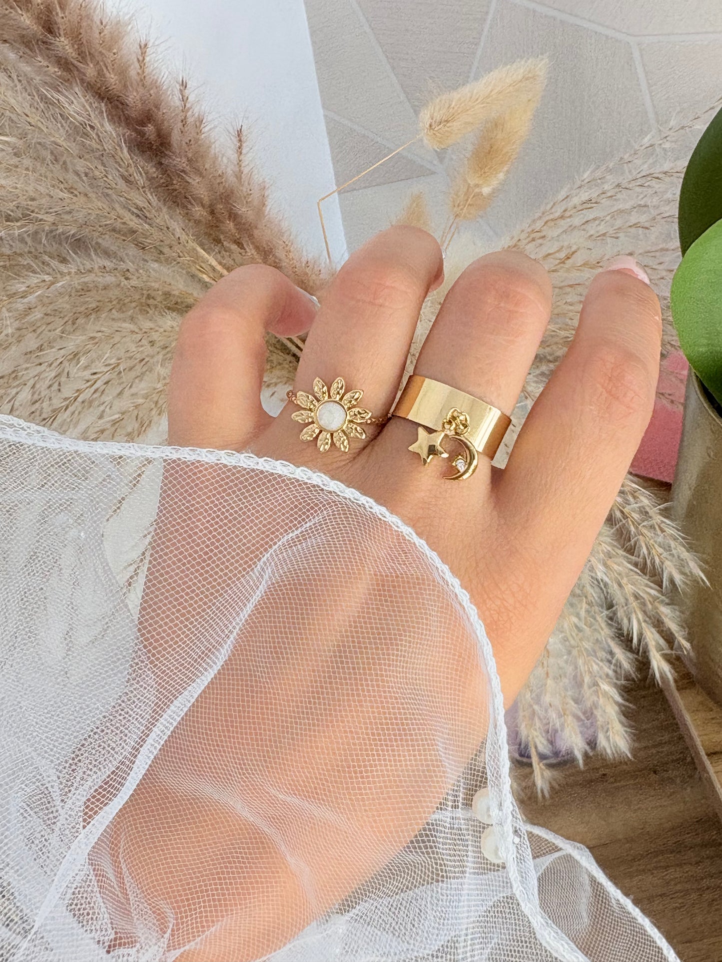 Bague fleur doré
