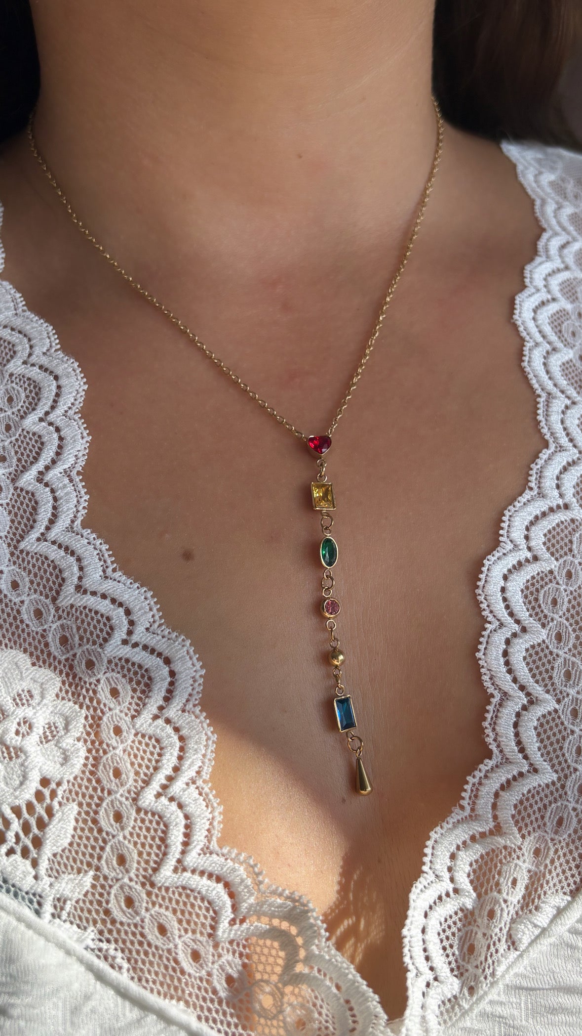 Collier multicolore doré