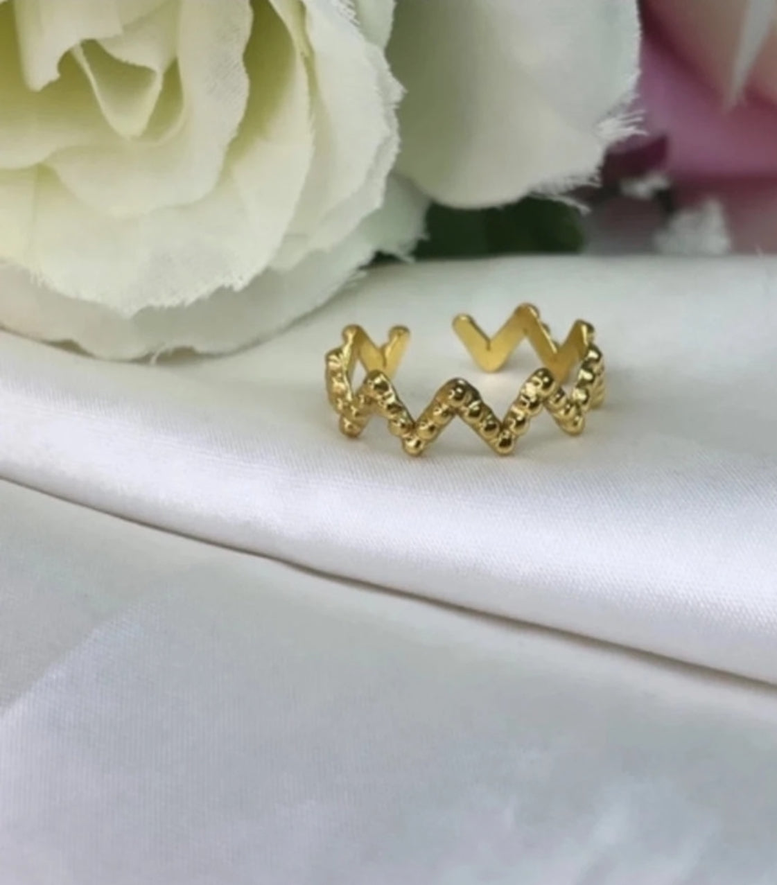 Bague wavy doré