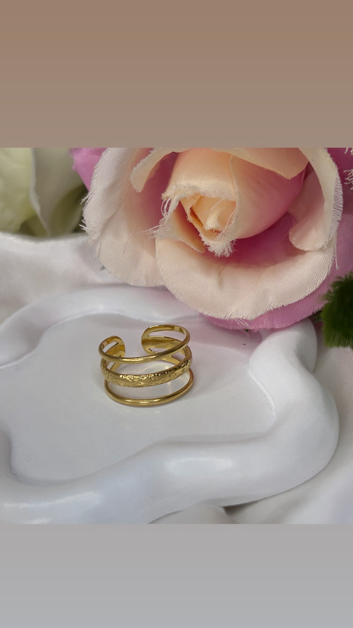 Bague tripe d’or