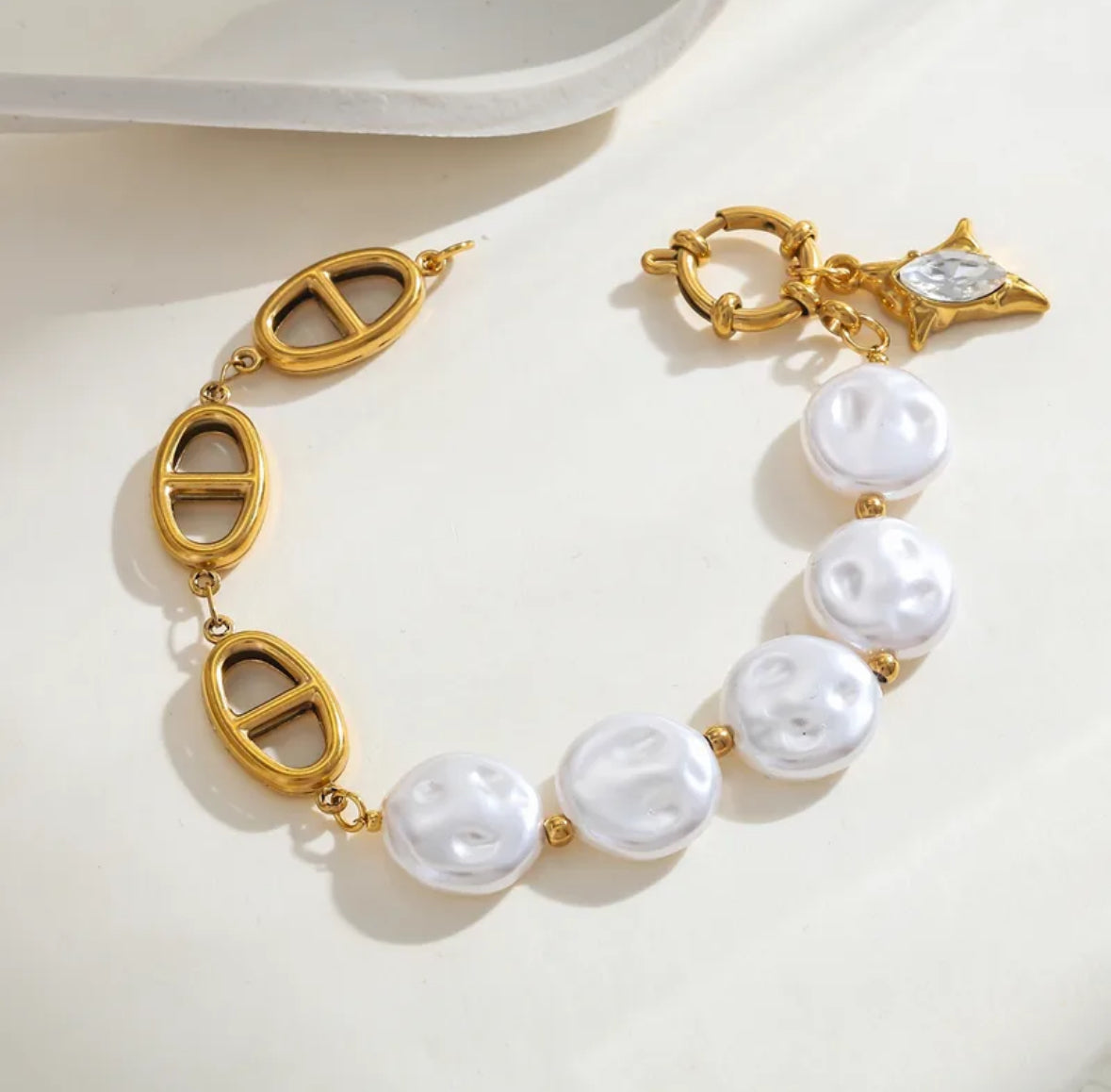 Bracelet perle fermoir bouée