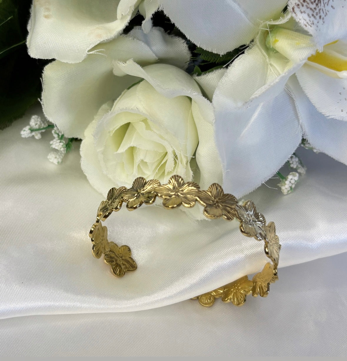 Bracelet jonc fleur doré