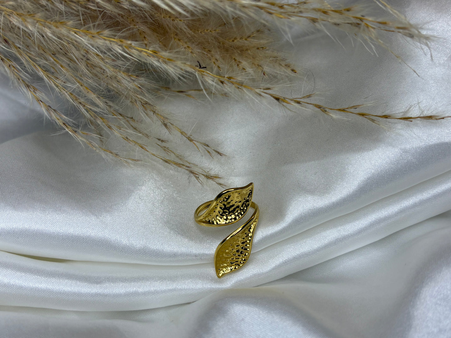 Bague feuille doré
