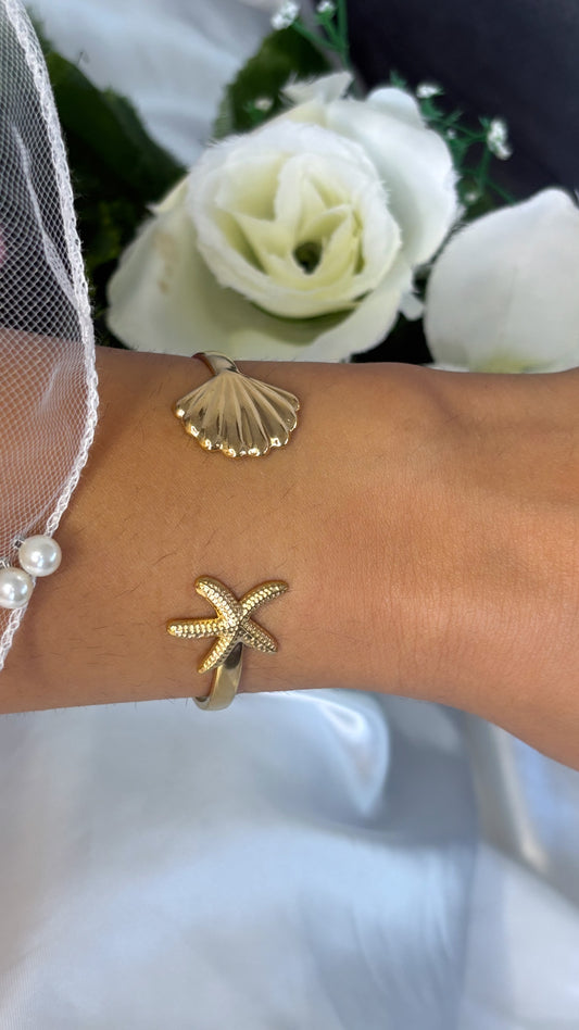 Bracelet jonc motif marin doré