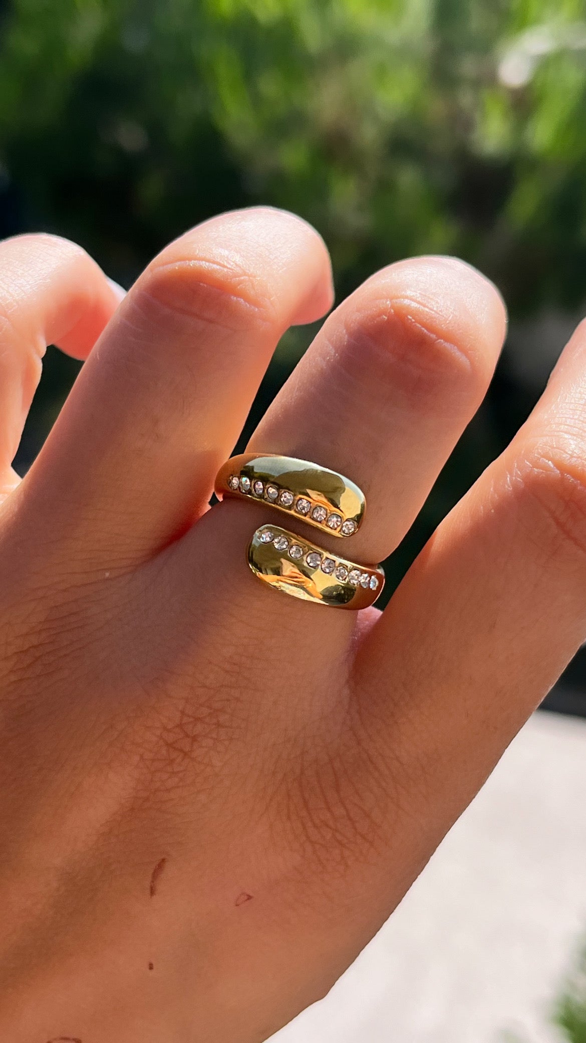 Bague couleur doré et strass