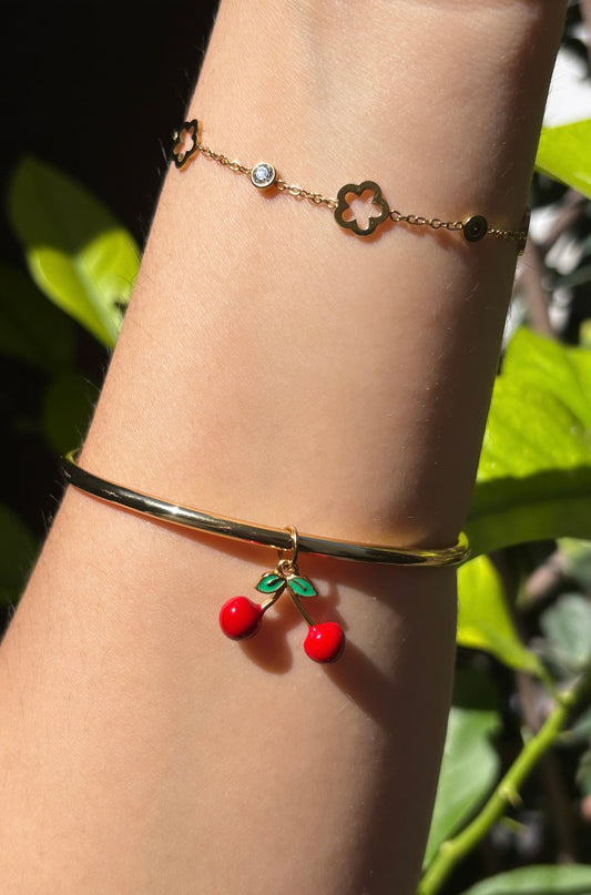 Bracelet jonc breloque cerise 🍒