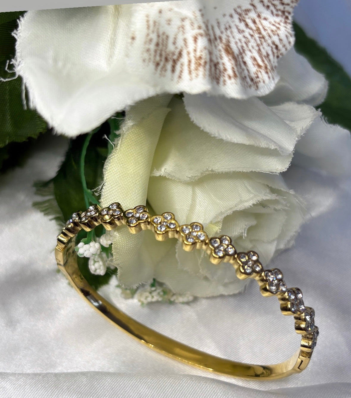 Bracelet jonc doré à strass