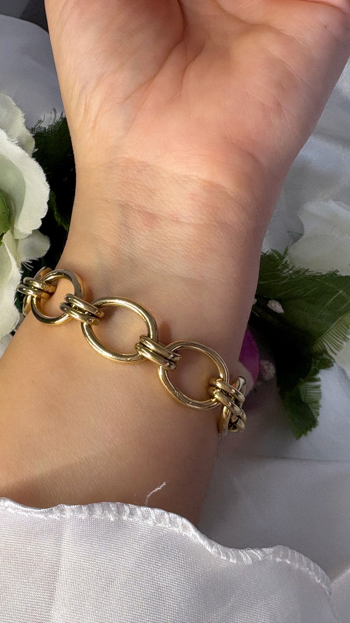 Bracelet doré épais ajustable