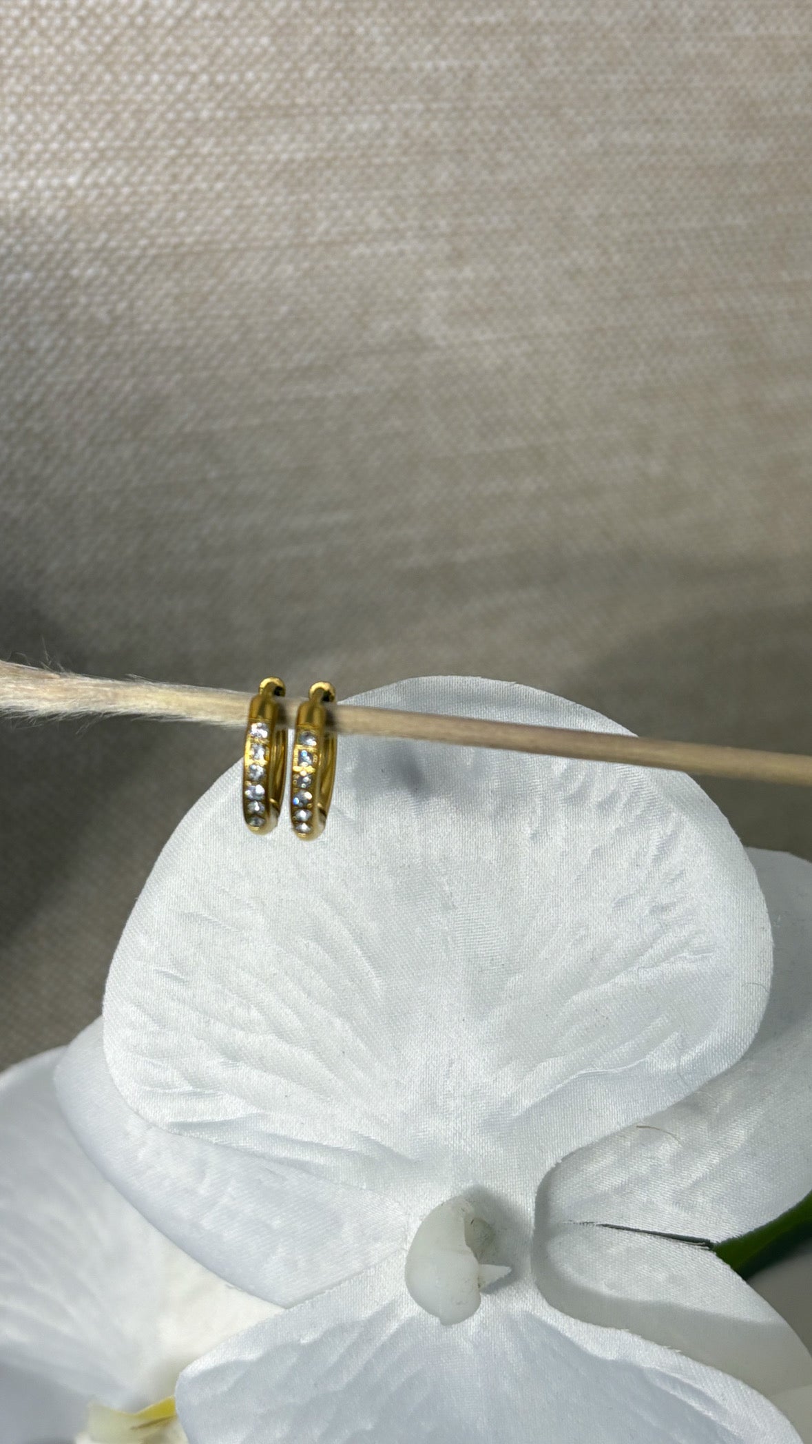 Boucles d’oreilles strass doré
