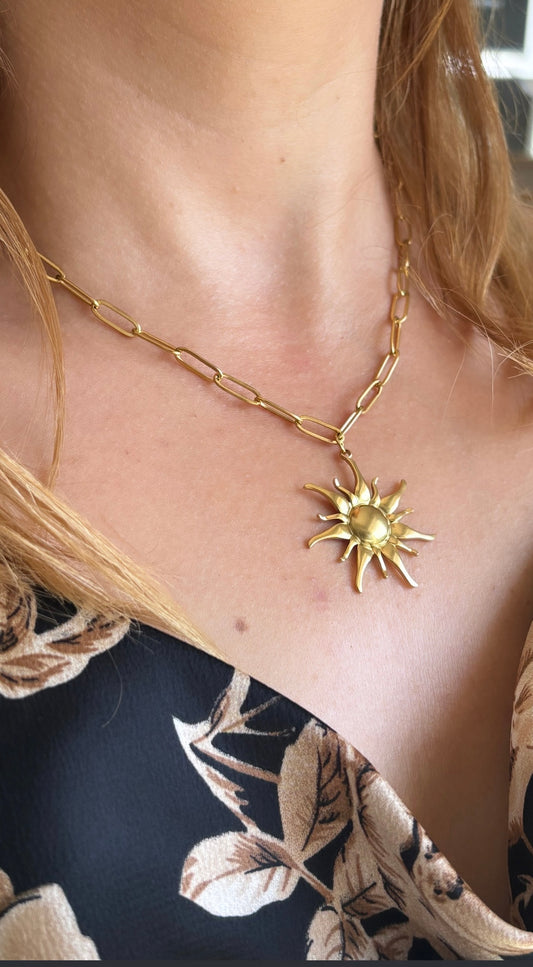 Collier rayon de soleil doré