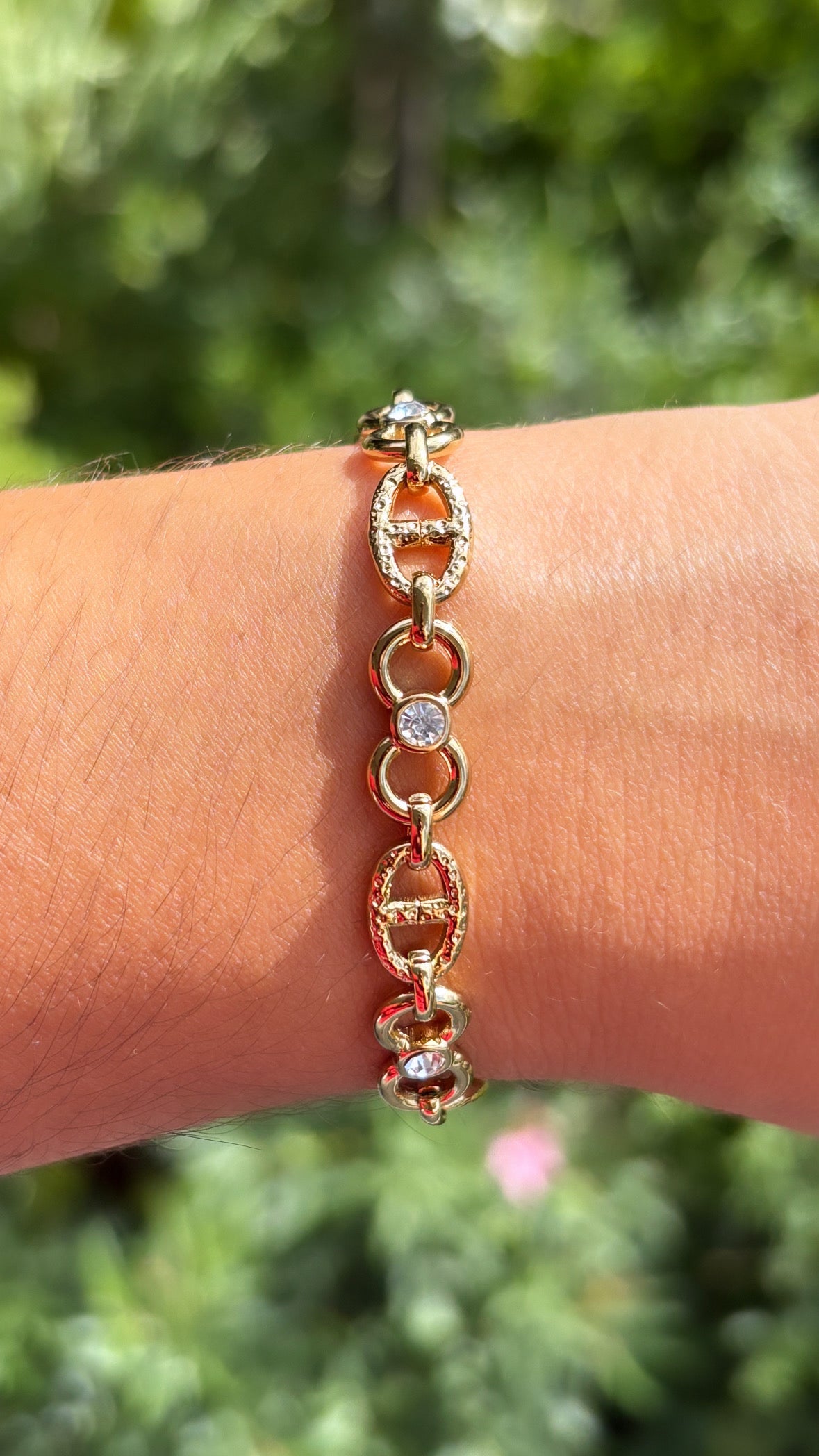 Bracelet maille marine et strass doré