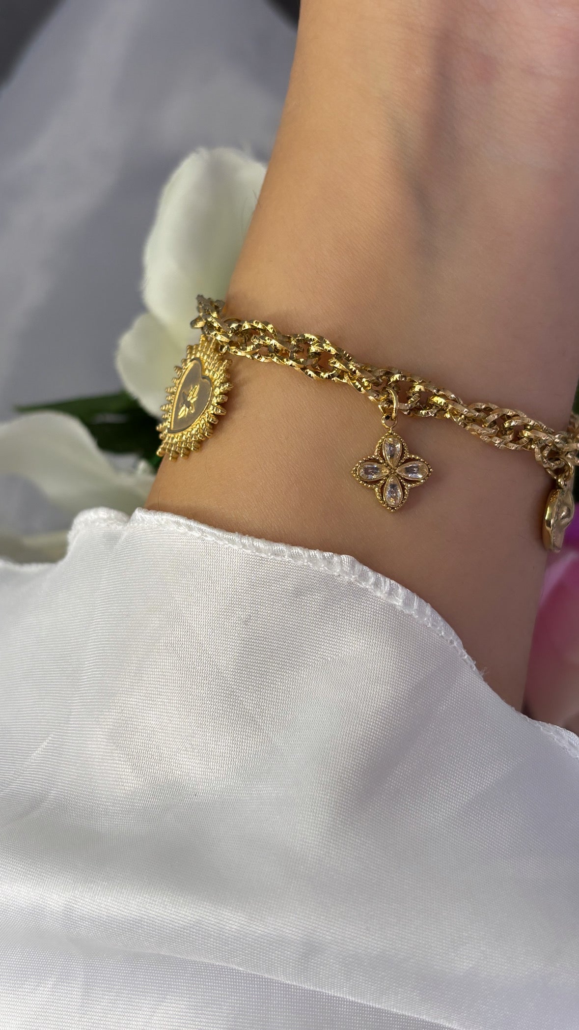 Bracelet trèfle cœur doré