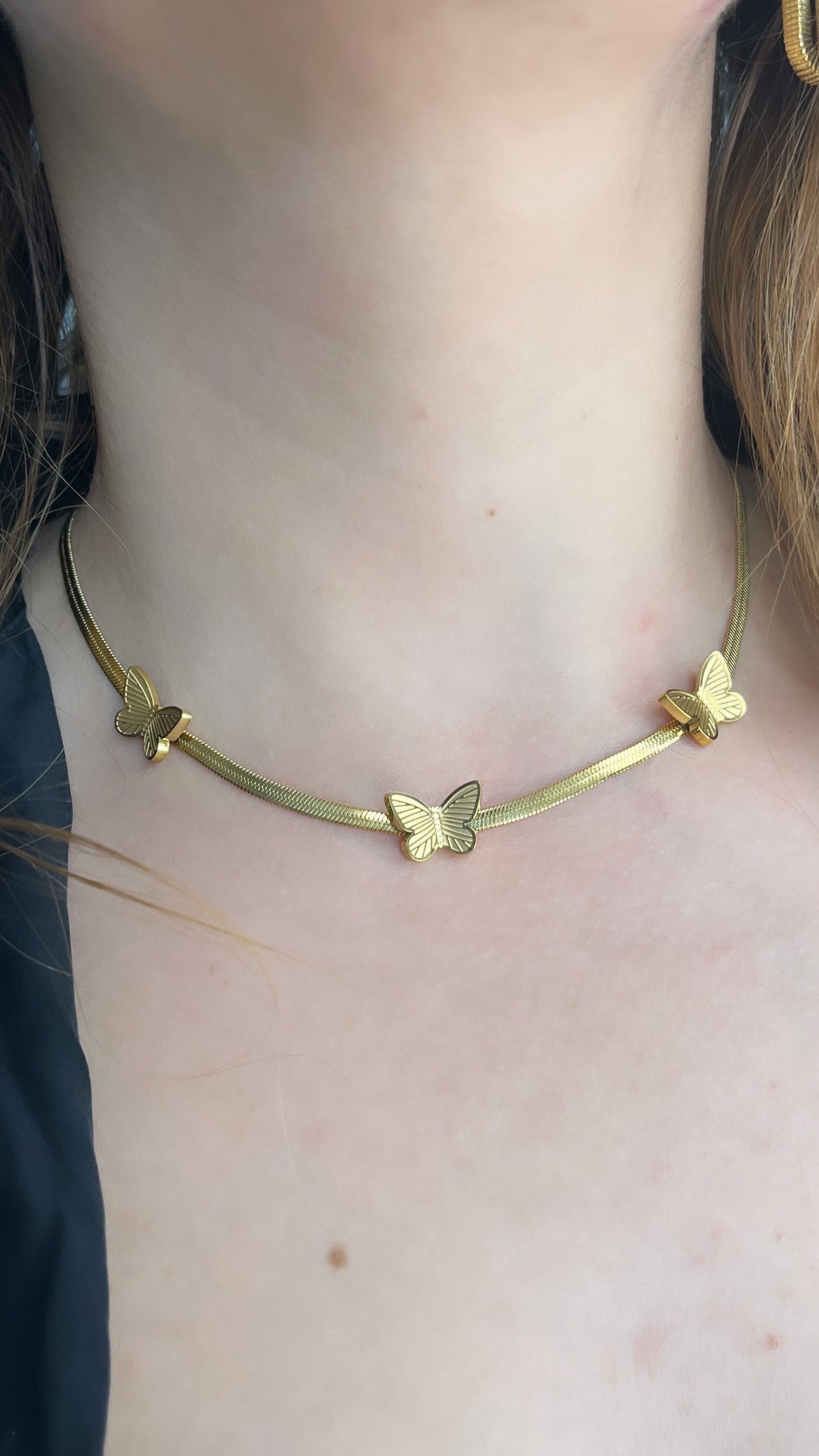 Collier papillon doré