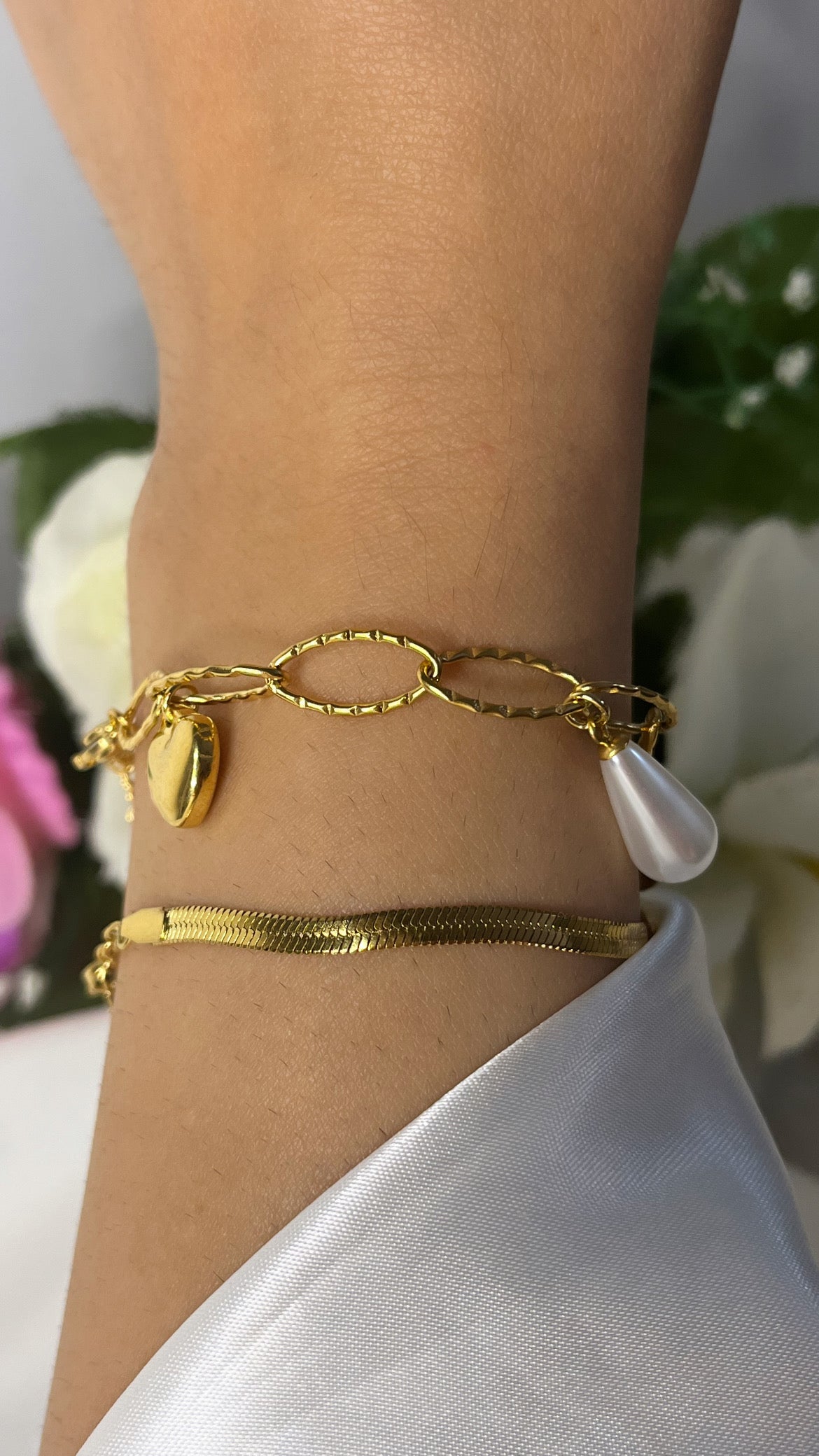 Bracelet breloque doré