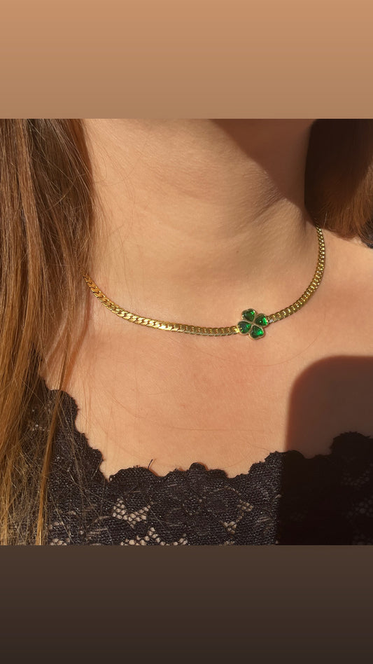 Collier trèfle vert