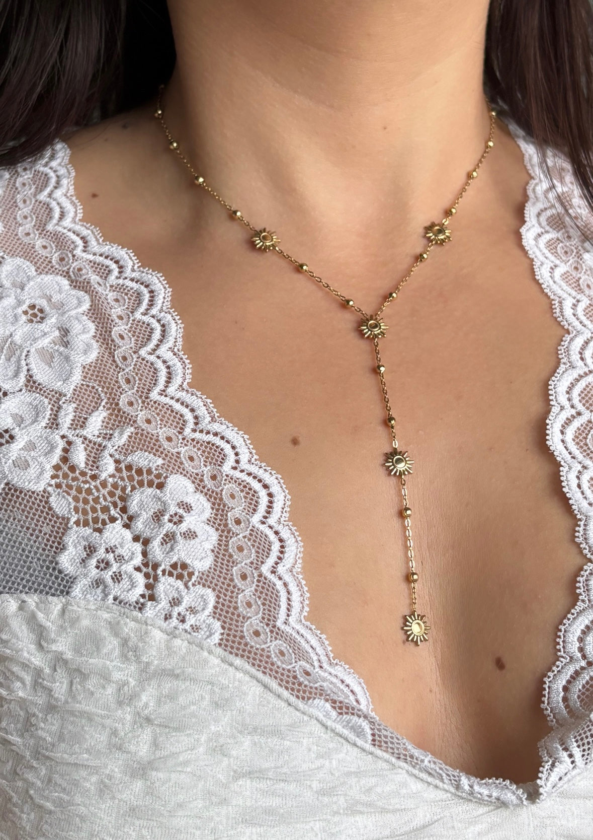 Collier soleil doré