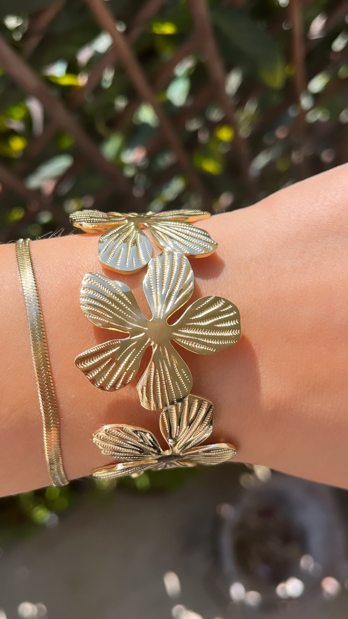 Bracelet flower doré