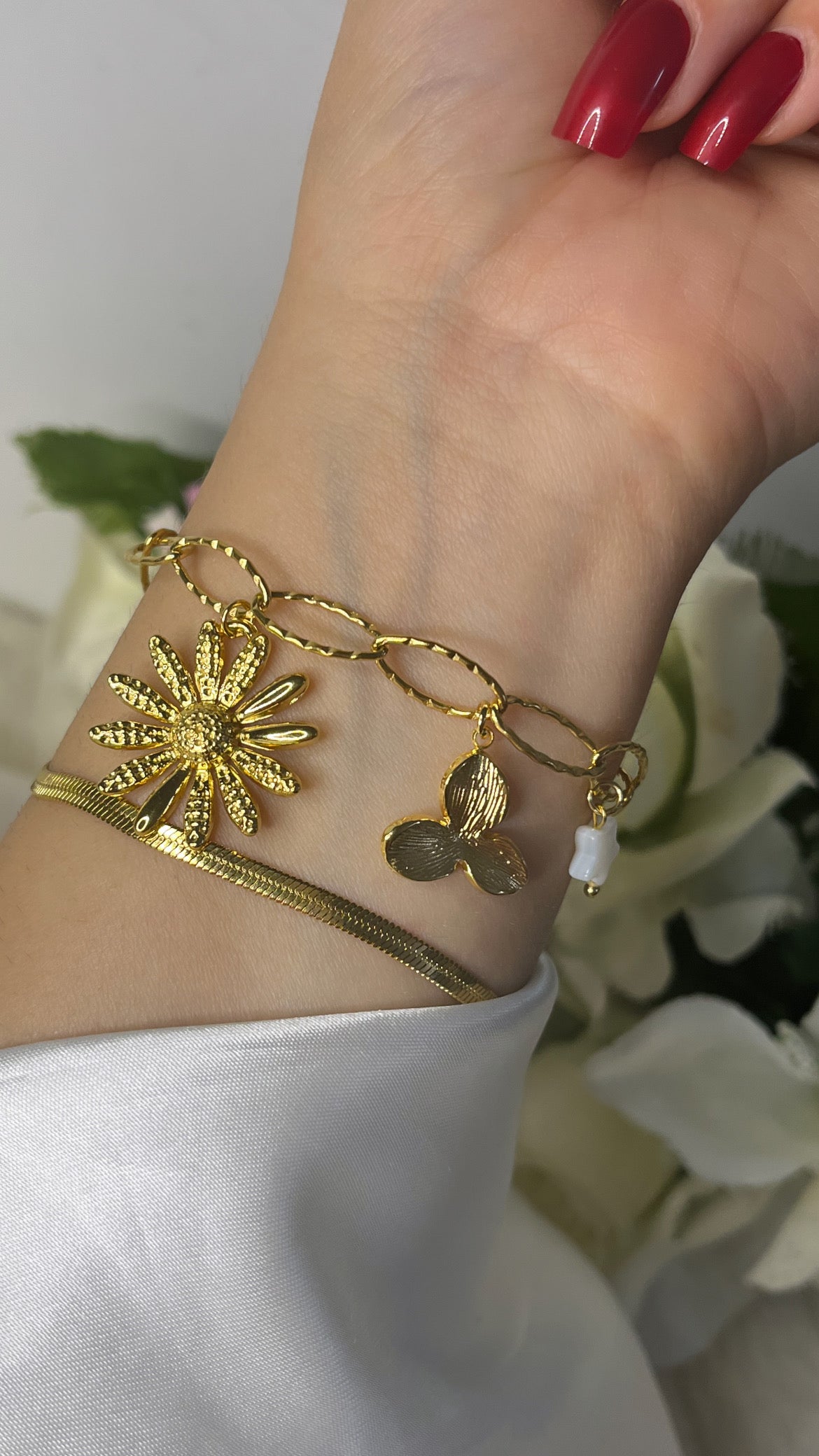 Bracelet breloque doré